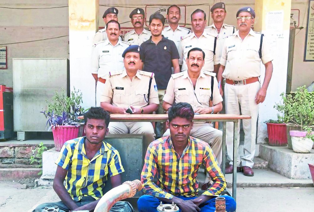 Three members of motor pump thief gang arrested in satna