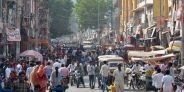 Descended buyer in the market