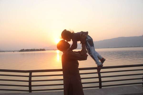 beautiful pics of sunset in city