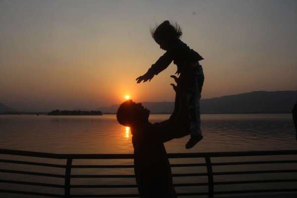 beautiful pics of sunset in city