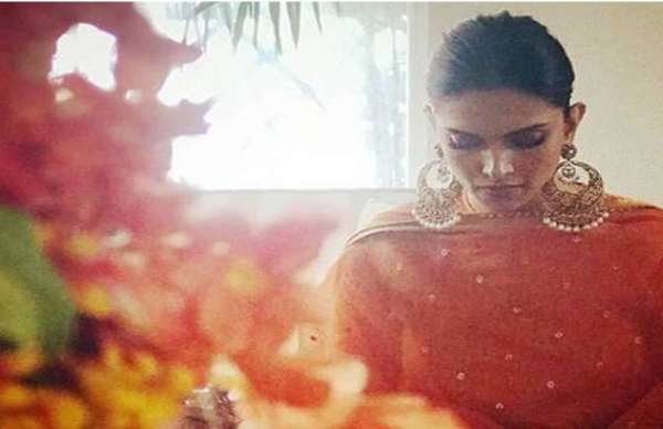 deepika padukone pre wedding rituals starts watch her beautiful photos