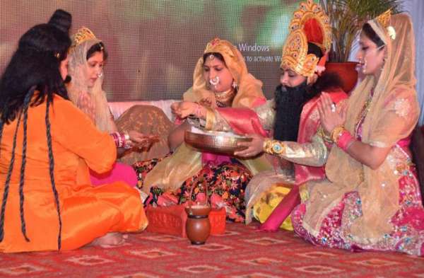 Photo Gallery : बालको महिला मंडल के लघु नाटक ने जीता दर्शकों का दिल, रामायण पर आधारित लघु नाटक का हुआ मंचन