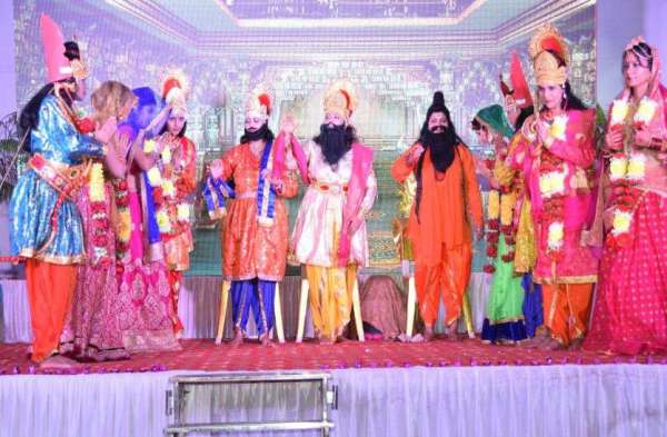 Photo Gallery : बालको महिला मंडल के लघु नाटक ने जीता दर्शकों का दिल, रामायण पर आधारित लघु नाटक का हुआ मंचन