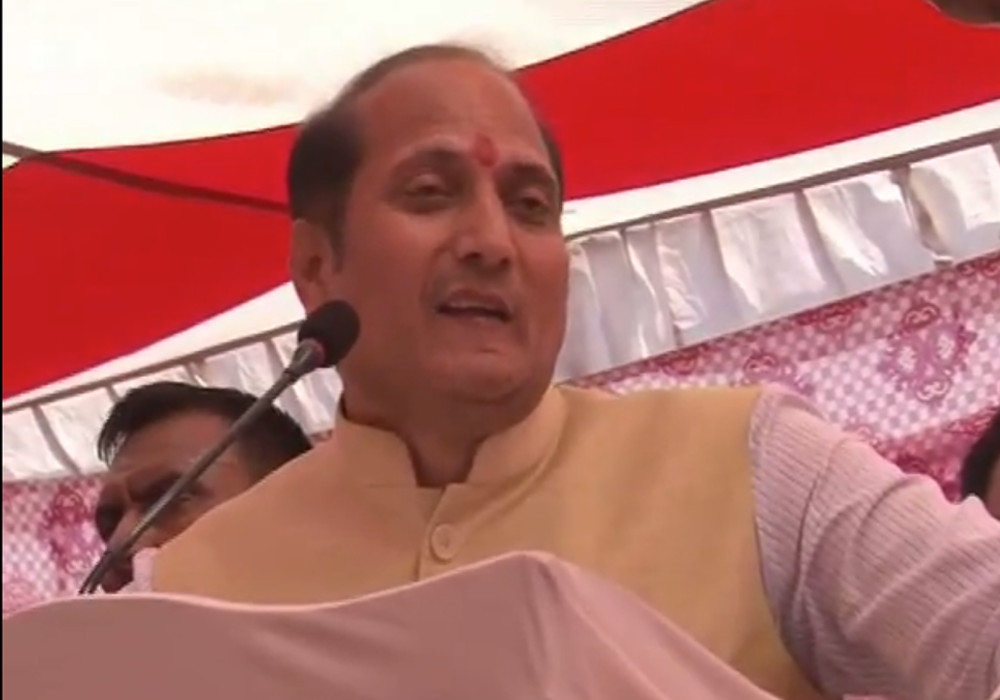 यूपी कैबिनेट मंत्री ने अयोध्या विवाद पर दिया बयान, फैसला टलने पर कहा यह