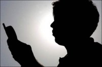 threatened-to-see-the-phone-from-mobile-to-not-pass-the-bill