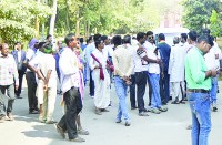 पांचों विधानसभा में 81 प्रत्याशियों ने नामांकन जमा किया