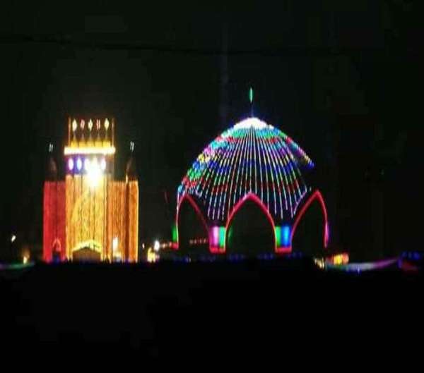 Great decoration on the 100th Urs E Razavi Qadri