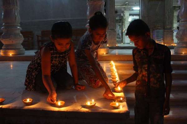 जगमगाया राजस्थान का यह प्रसिद्ध धार्मिक स्थल, पढि़ए पूरा समाचार