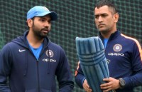 DHONI AND ROHIT 