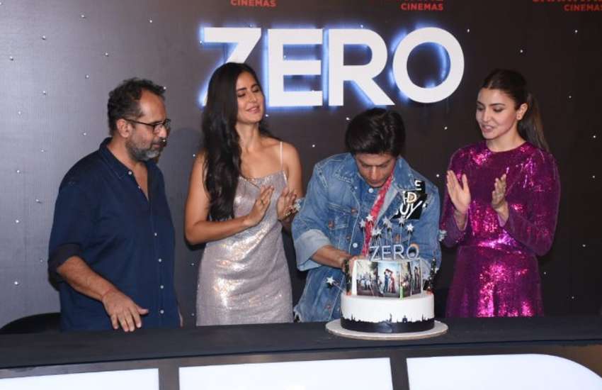 shahrukh khan birthday celebration at zero trailer launch event