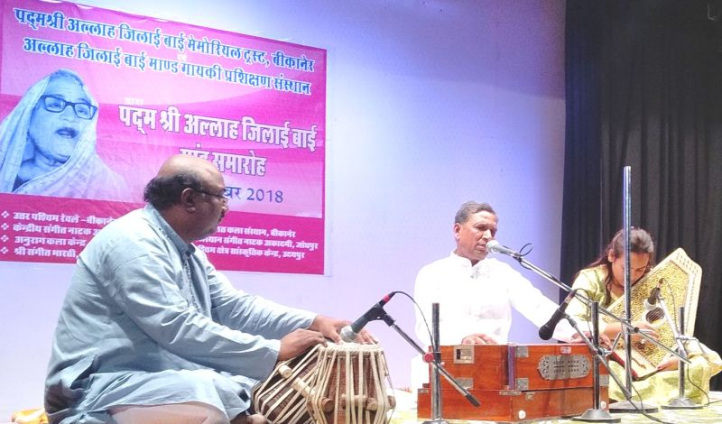 Art of protection-seeking