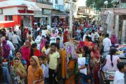 धनवर्षा के साथ पंच पर्व का आगाज, करोड़ों को ब्रिकी,  बाजार गुलजार