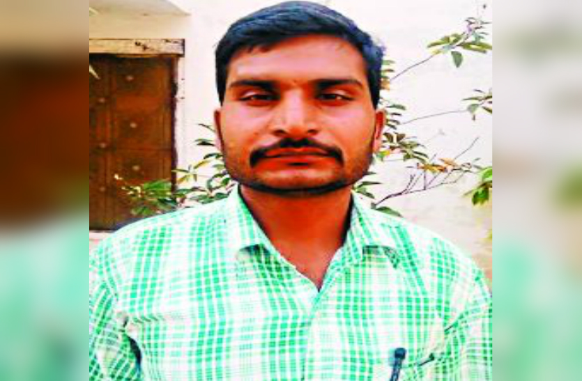 This Man of Sikar rajasthan Wants permission for Death