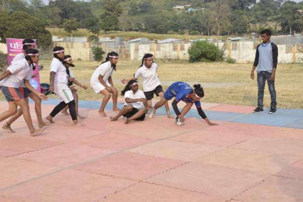 girls kabaddi photo
