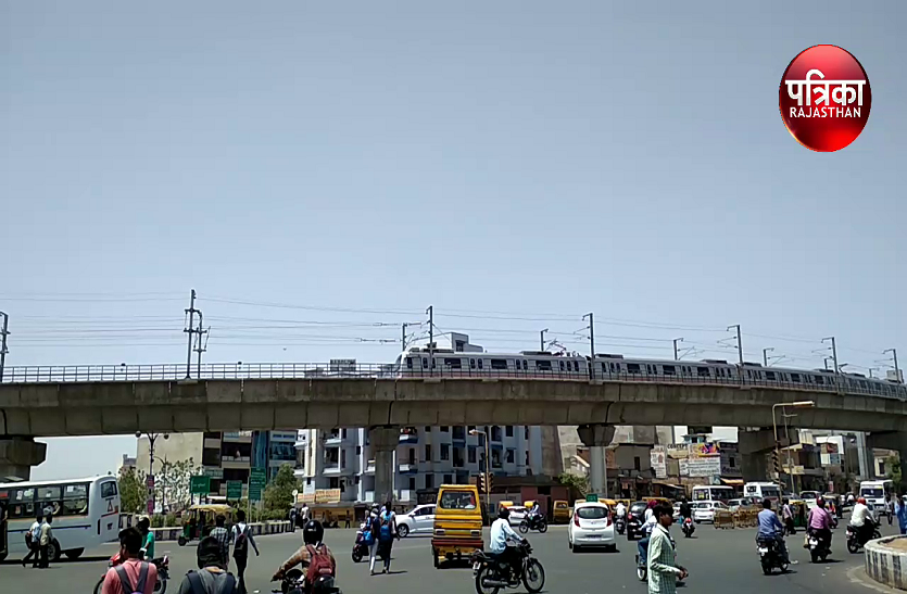 दिवाली की रोशनी देखने के लिए मददगार बनी मेट्रो