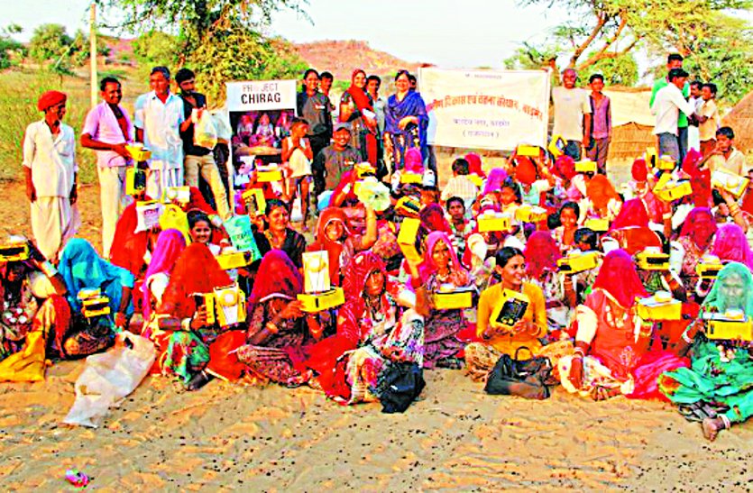Illumination of Thar's house with solar energy lights on Deepawali