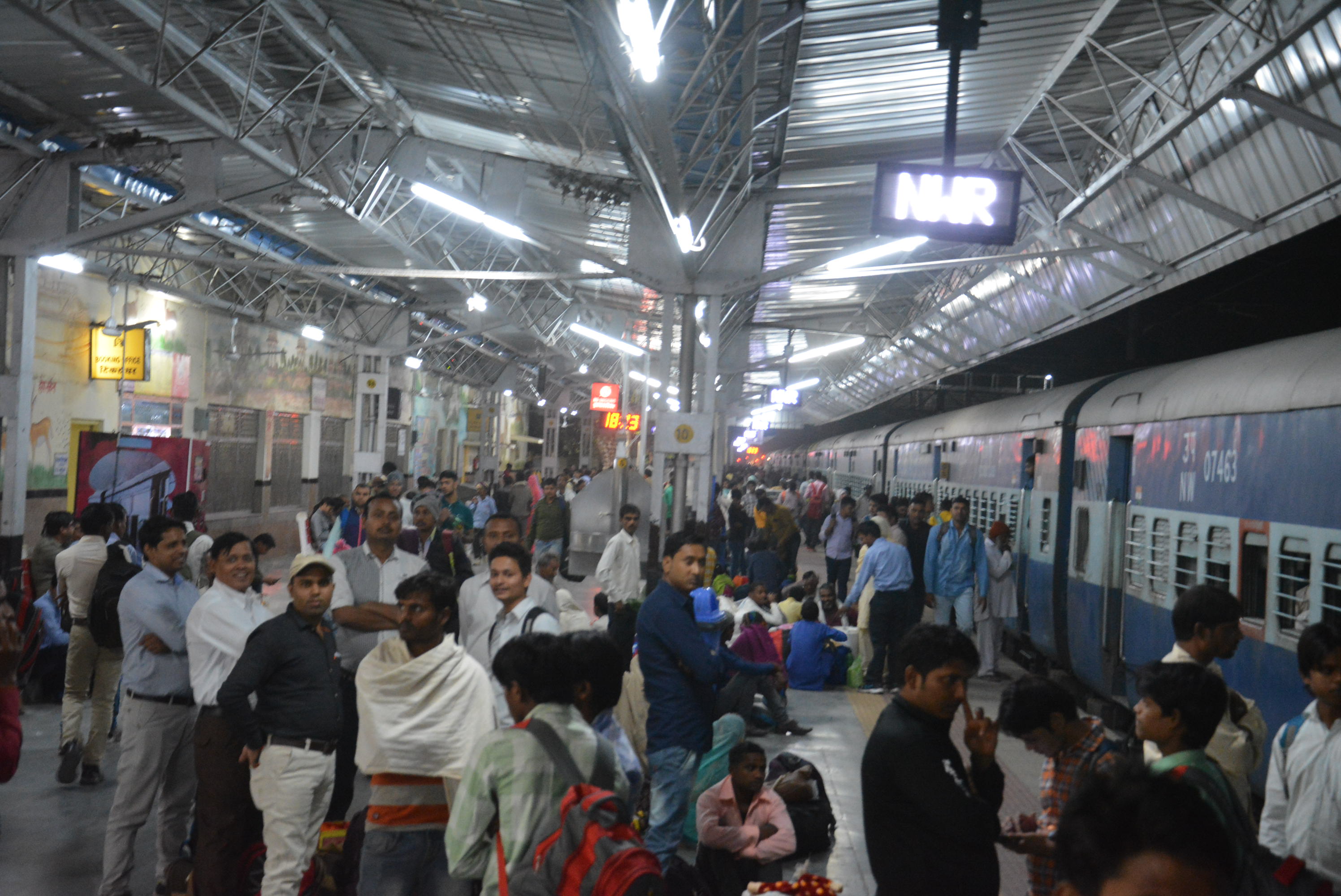 Trains Full On Diwali 2018