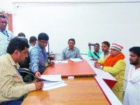 Five candidates in the 'Mars' Bela and filled the form