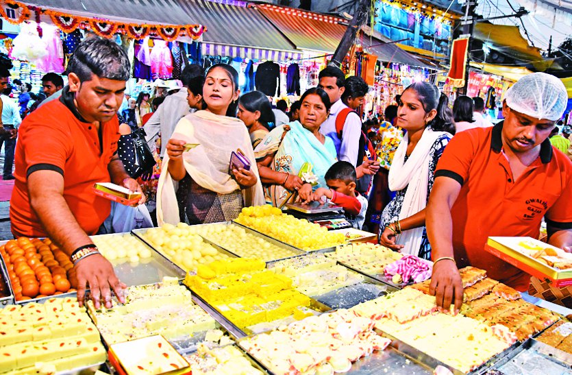 Diwali festival market in bhopal