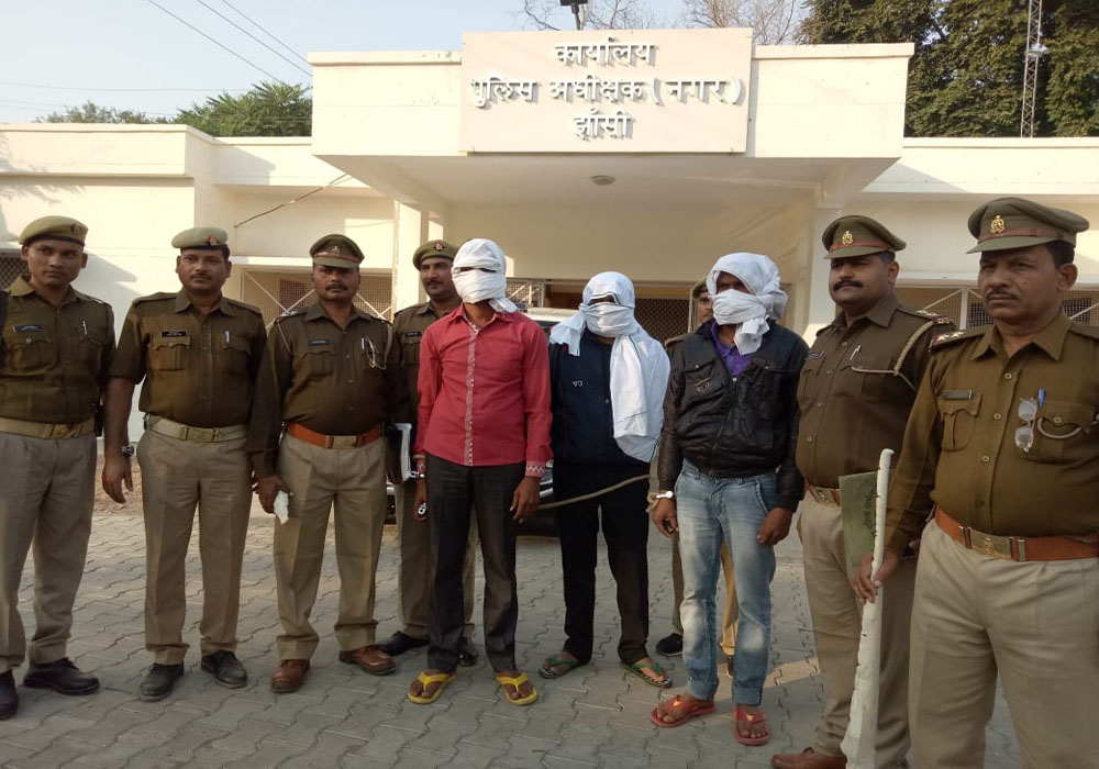 police arrest 3 murderers in jhansi