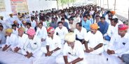 चरित्रवान व्यक्ति ही समाज व देश का रक्षक