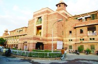 In Umaid hospital, after 16-hour newborn meet their mothers