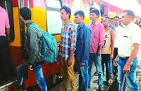 Udhna-Jaynagar Antyodaya 4 hours ago on the platform, no passenger left