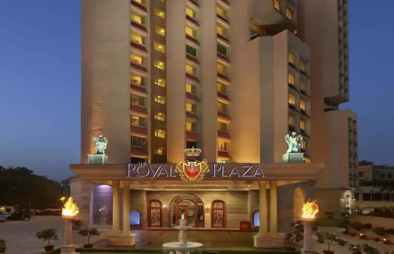 hotel royal plaza delhi