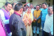 MP election 2018: Routine of Congress Woman Candidate in satna