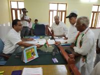 Hemaram-Harish applied, No waiting for party order