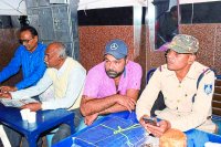 MP election 2018: satna GRP ne pakde 13 lakh rupaye