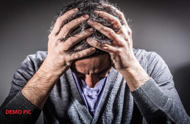 man went to hospital with half cut head