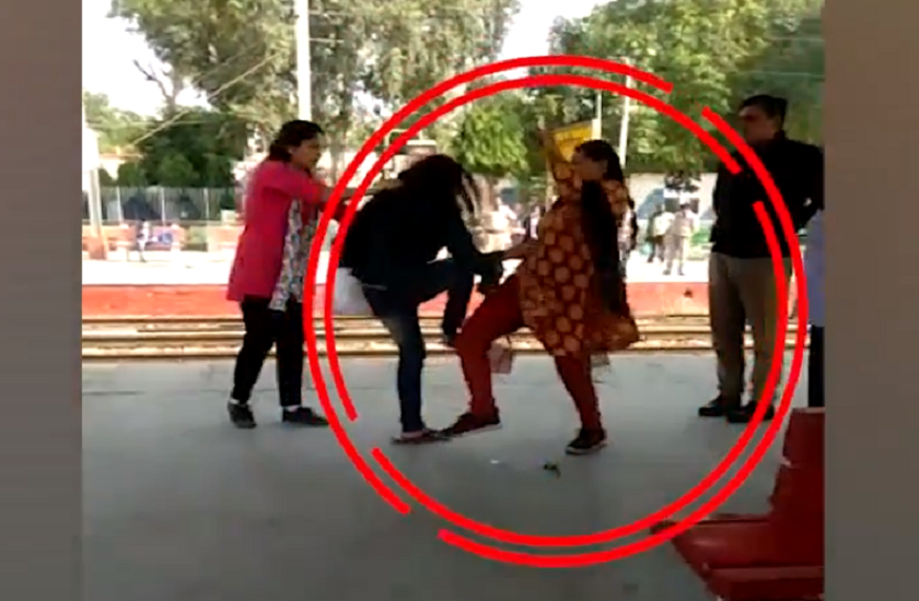 girl beaten by rpf women constable at sonipat railway station video