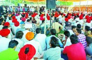 Resignation sent by Congress office bearers, demand for change in cand