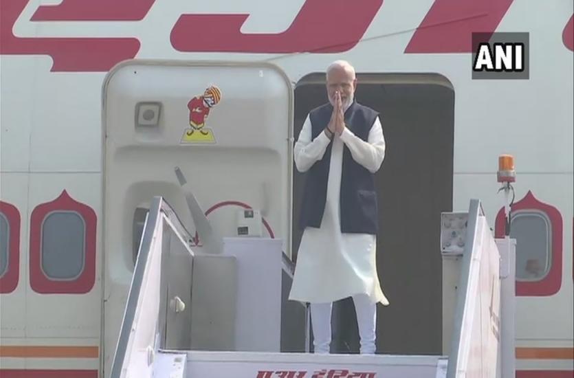 PM Modi leaves for Maldives