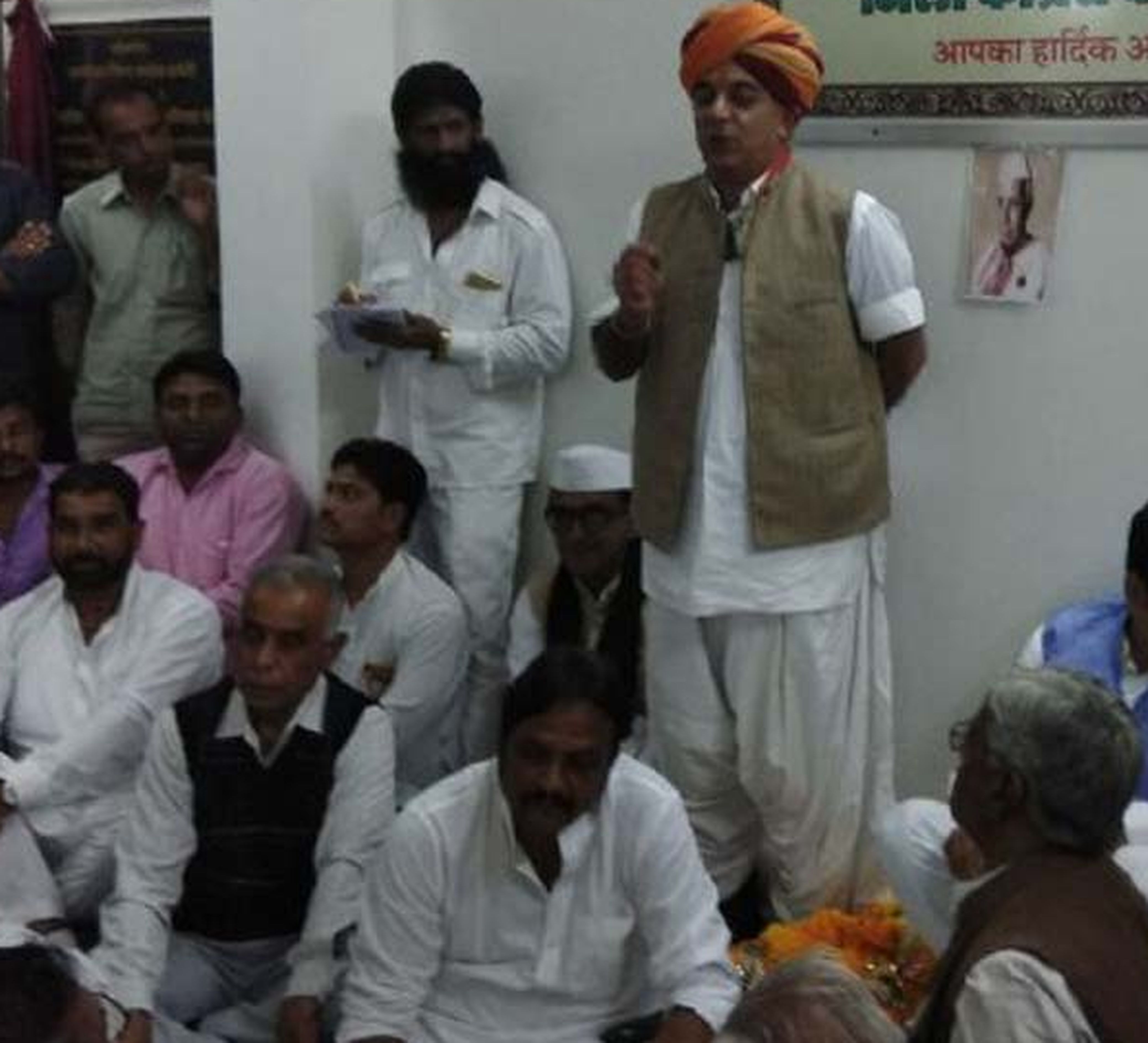 मानवेन्द्र पहुंचे झालावाड़ बोले: फुटबाल का खिलाड़ी हूं, टीम भावना व रणनीति के बारे में जानता हूं