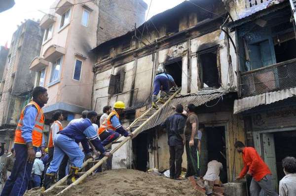 Fire in the house Three people died