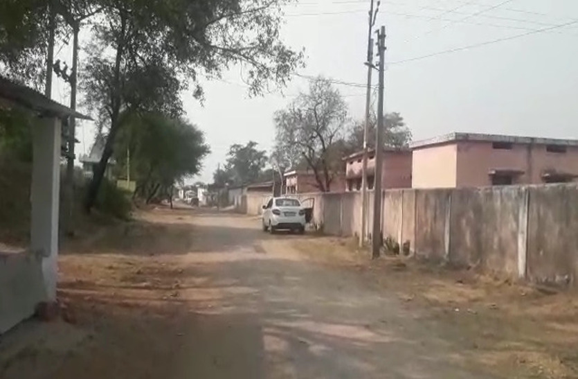 यहां के ग्रामीणों ने किया वोट का बहिष्कार, समझाइश के बाद भी नहीं माने ग्रामीण, ये है इनकी मांगे...