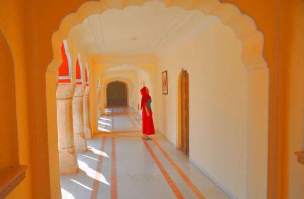 Foreign tourist city palace