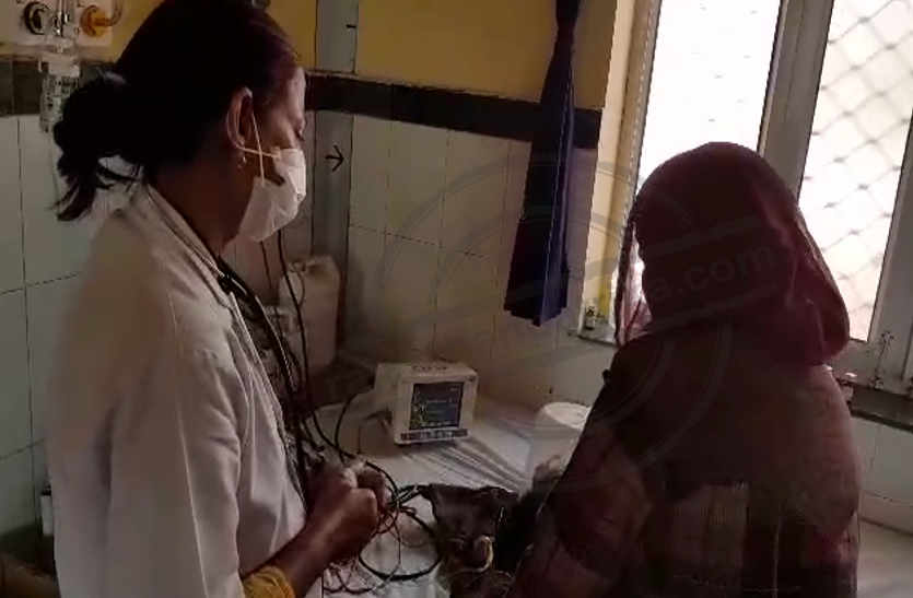 अंधविश्वास के चक्कर में मासूमों से खिलवाड़: तीन माह के बच्चे को फिर गर्म सलाखों से तीन जगह दागा