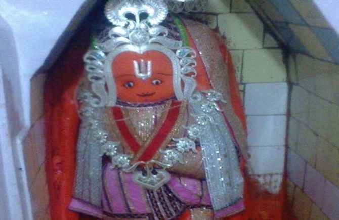 khedapati hanuman mandir