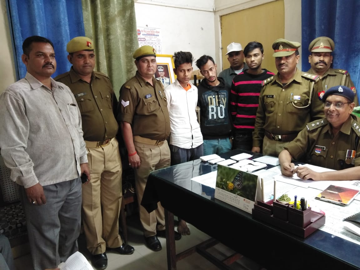 Three robbers who robbed in train arrested by GRP bareilly