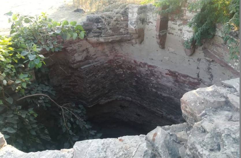 More than 100 open wells in Bilara