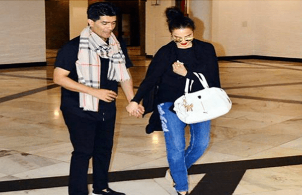 प्लास्टिक सर्जरी के बाद रेखा का यह लुक देख सभी रह गए थे हैरान, तस्वीरें देख आप भी दे बैठेंगे दिल