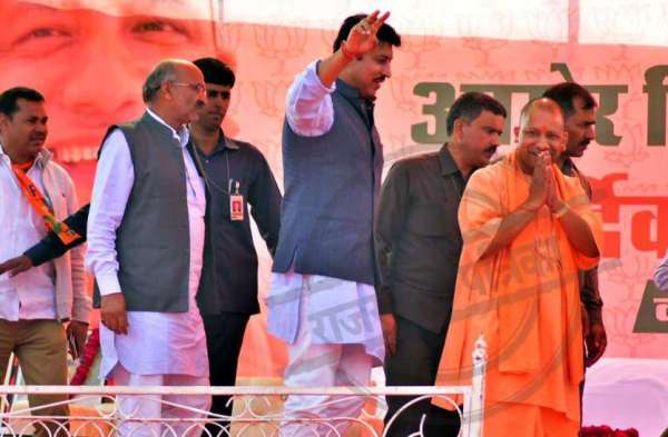 yogi adityanath