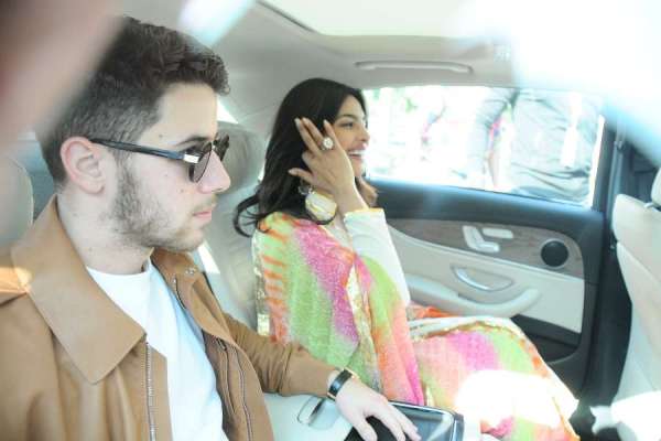 priyanka chopra latest pics