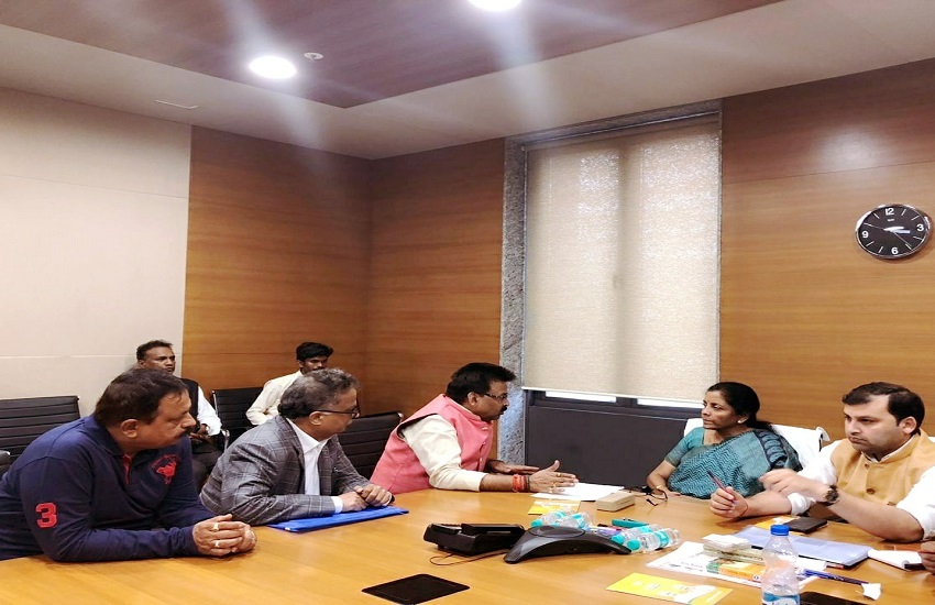 Defense Minister Nirmala Sitharaman and BJP Leader
