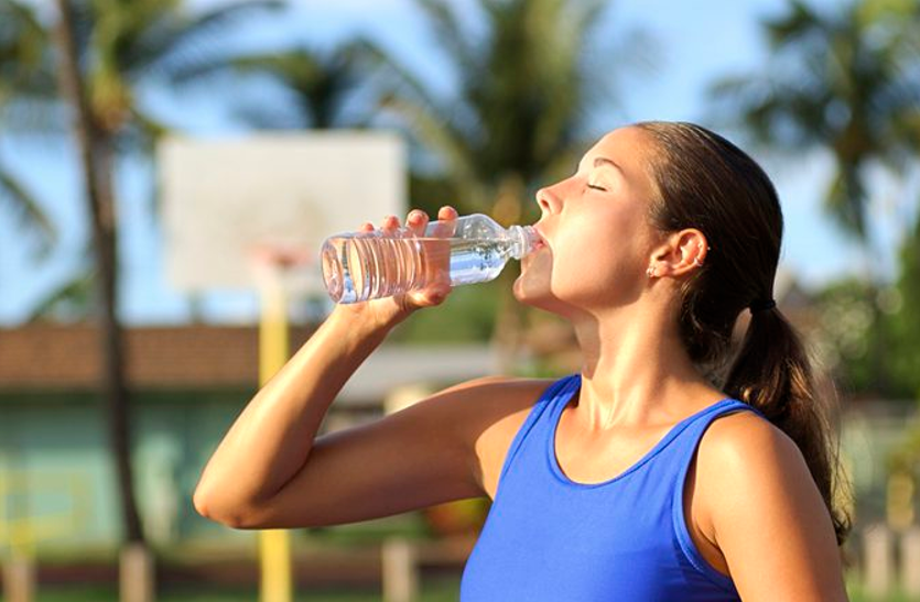 drink-water-after-one-hour-after-eating-know-myth-and-truth