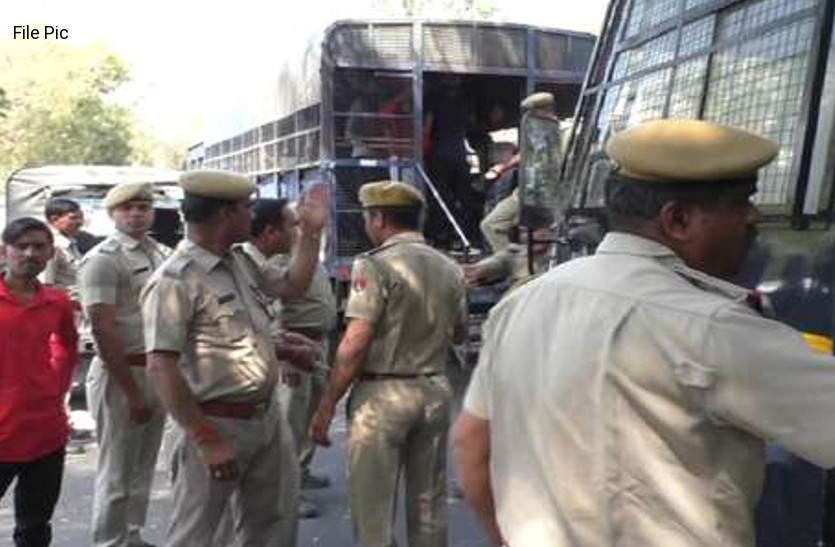 Rajasthan Election 2018: BJP worker beaten by Congress workers in Kota