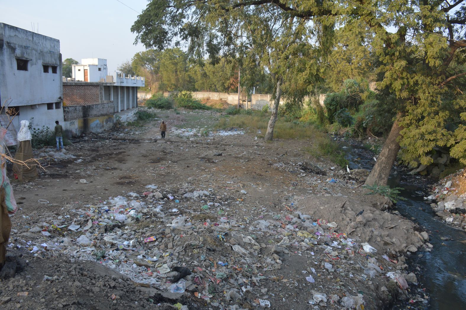 Badwani municipality fight in clean survey